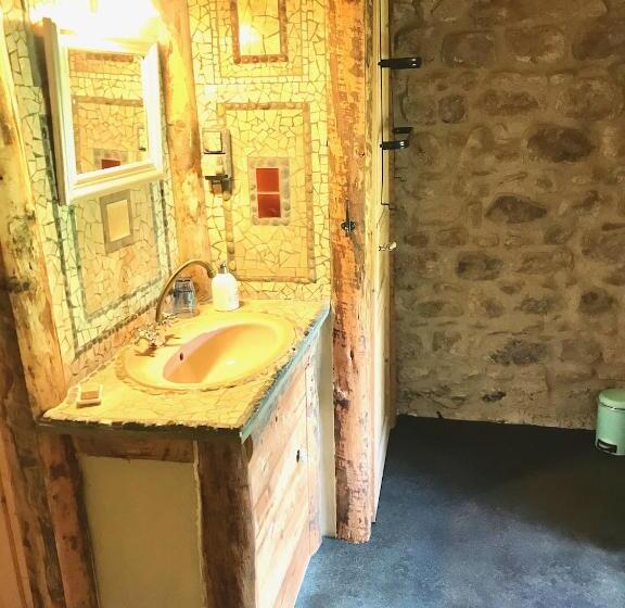 مبيت وإفطار Chambres D'hôtes La Fougeraie