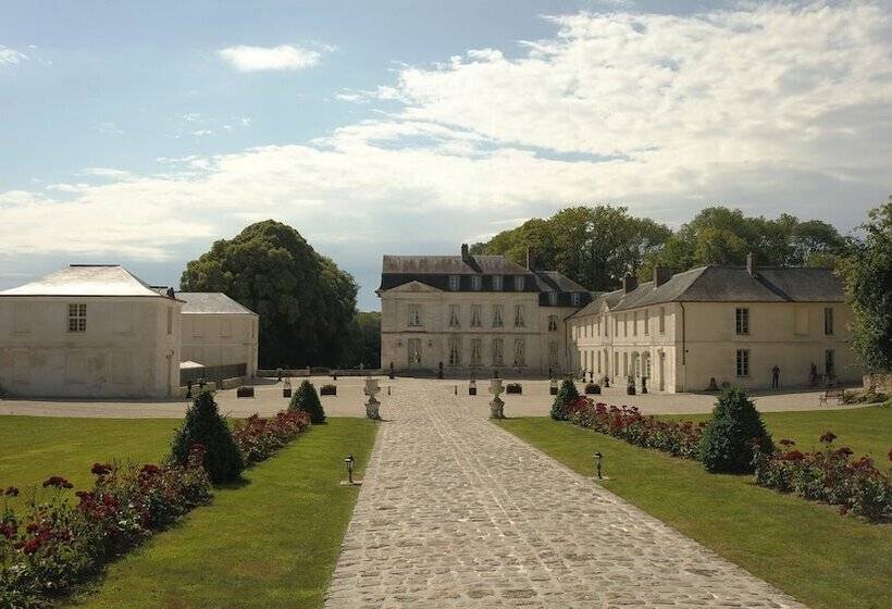 צימר Château De Maudetour