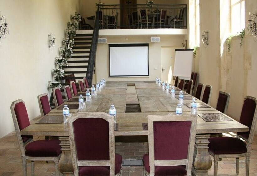 צימר Château De Maudetour