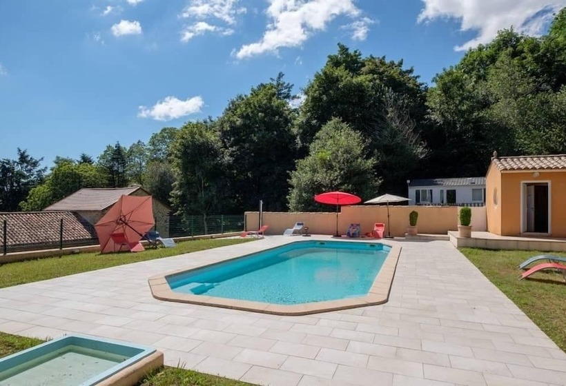 צימר Domaine De Malouzies