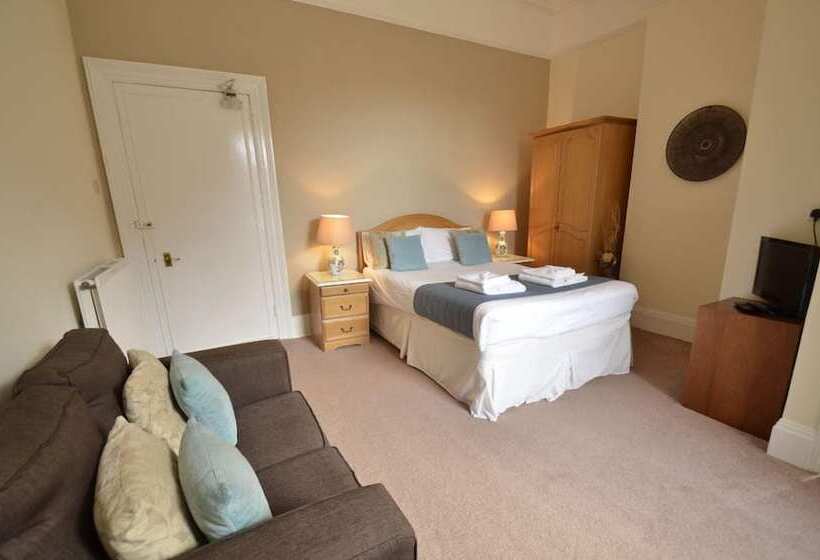 مبيت وإفطار Eversley