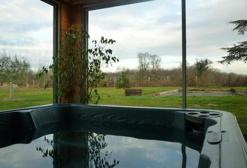 住宿加早餐 La Serpauderie