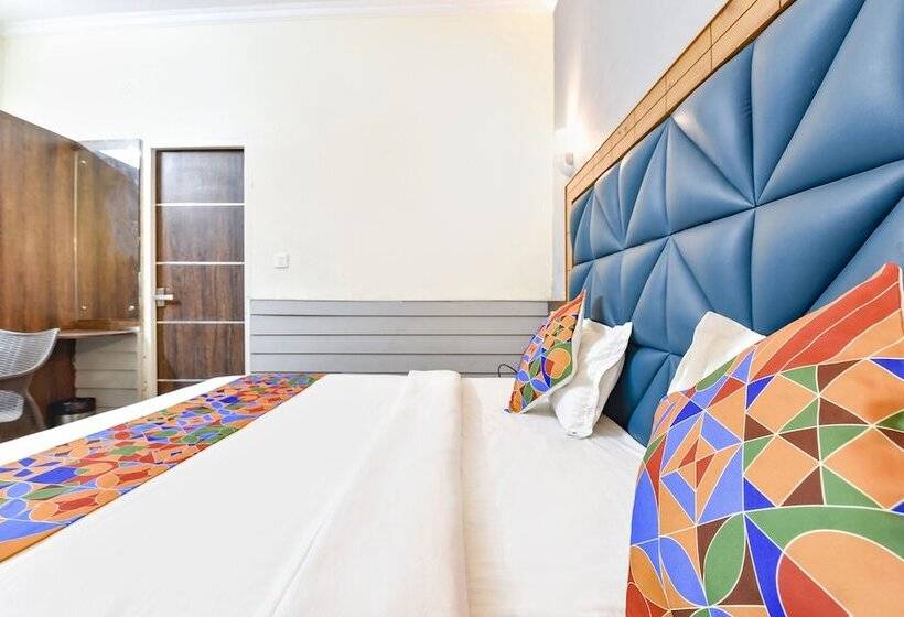 Fabhotel Kk Residency