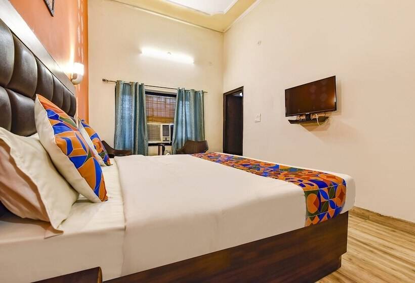 Fabhotel Kk Residency