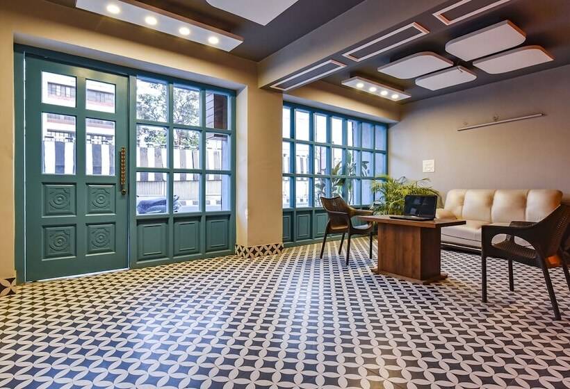 Fabhotel Kk Residency