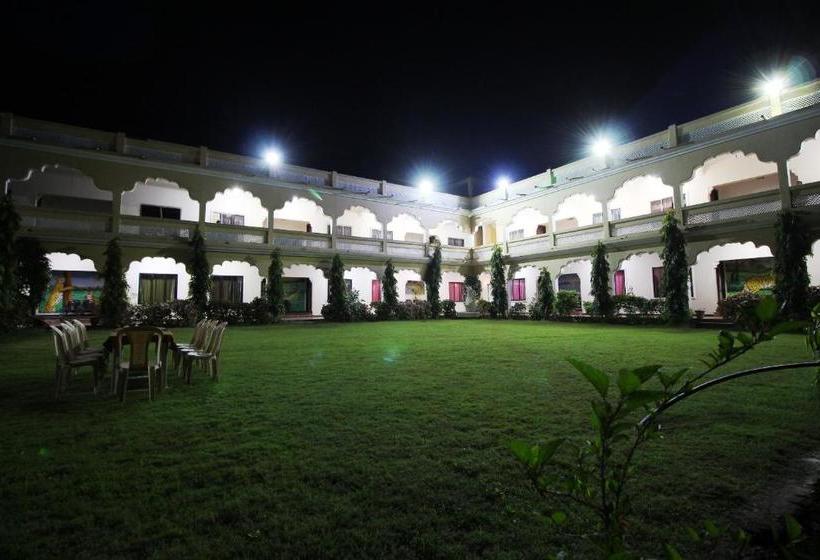 Goflamingo Resort