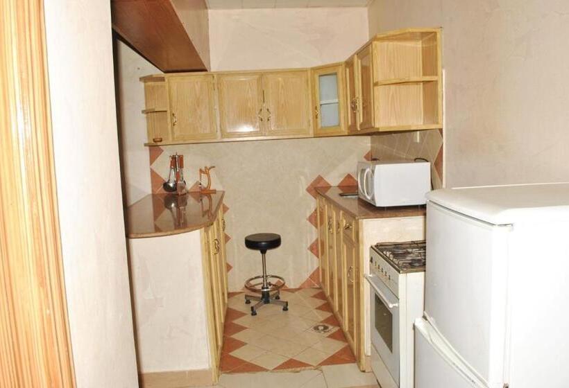 Golden Prince Hotel Al Salam