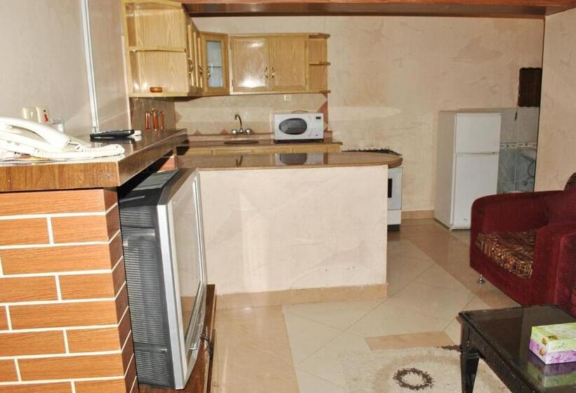 Golden Prince Hotel Al Salam