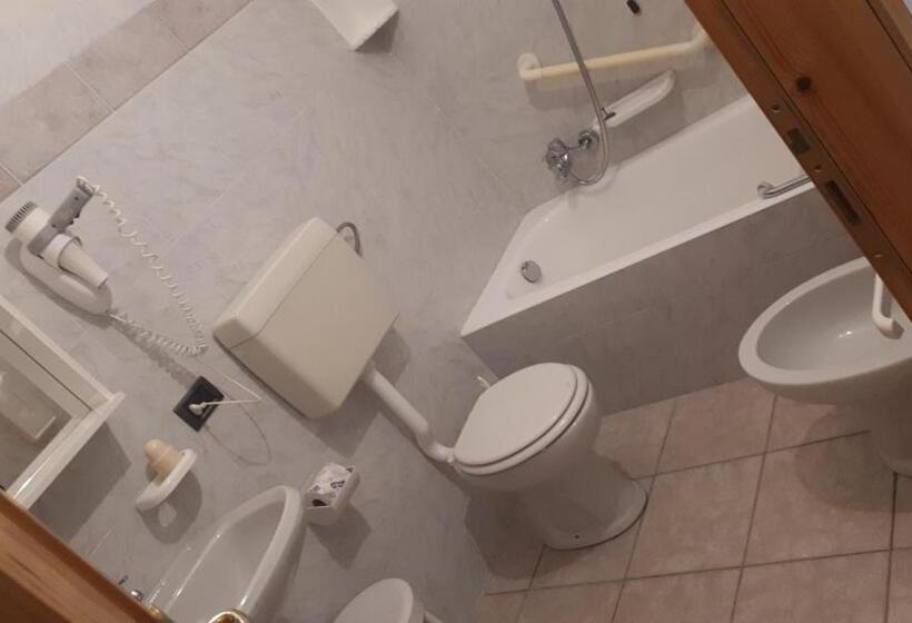 فندق Albergo Legazzuolo Montecampione