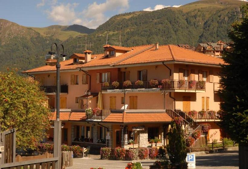 فندق Albergo Legazzuolo Montecampione