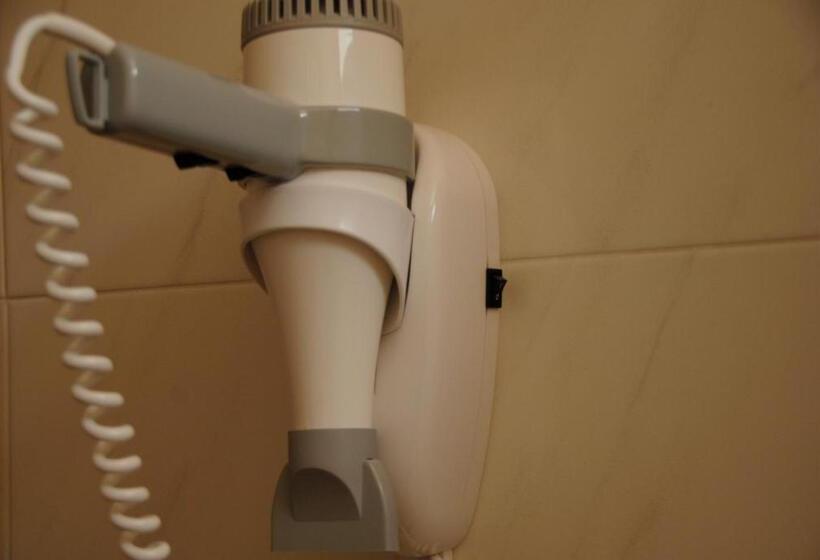 فندق Albergo Legazzuolo Montecampione