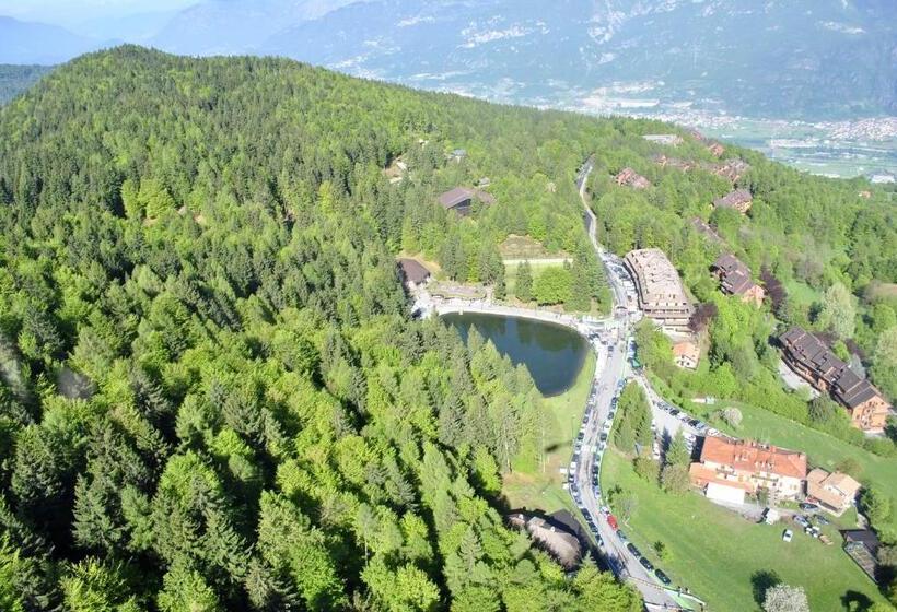 فندق Albergo Legazzuolo Montecampione