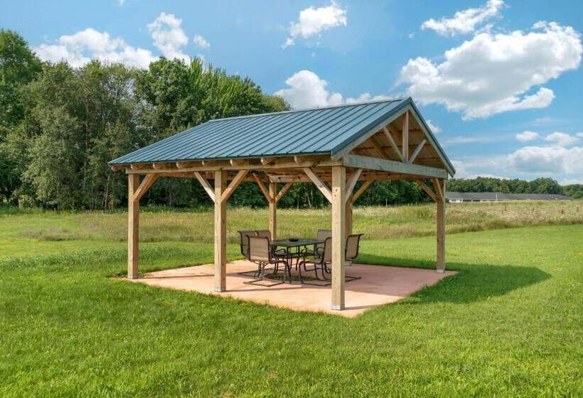 בית מלון כפרי Best Western Clare