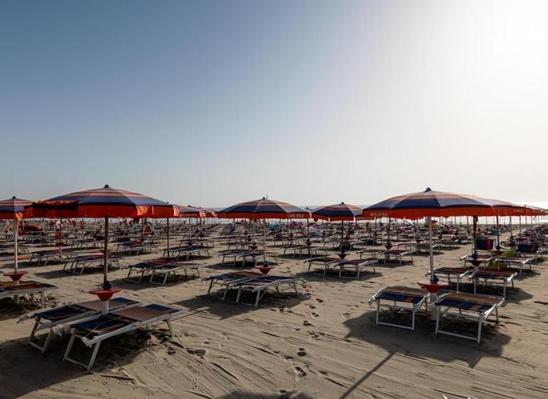 فندق Club La Villa