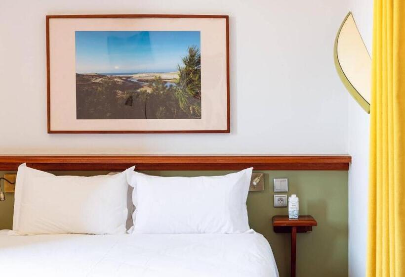 בית מלון כפרי De La Plage