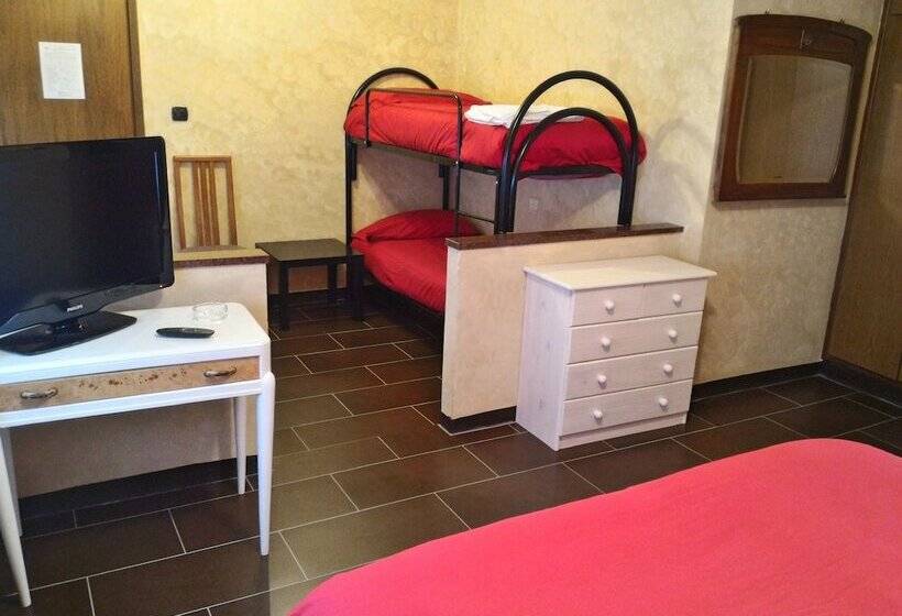 Отель Edelweiss