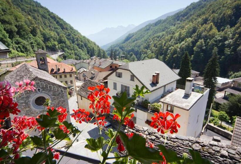 Отель Edelweiss