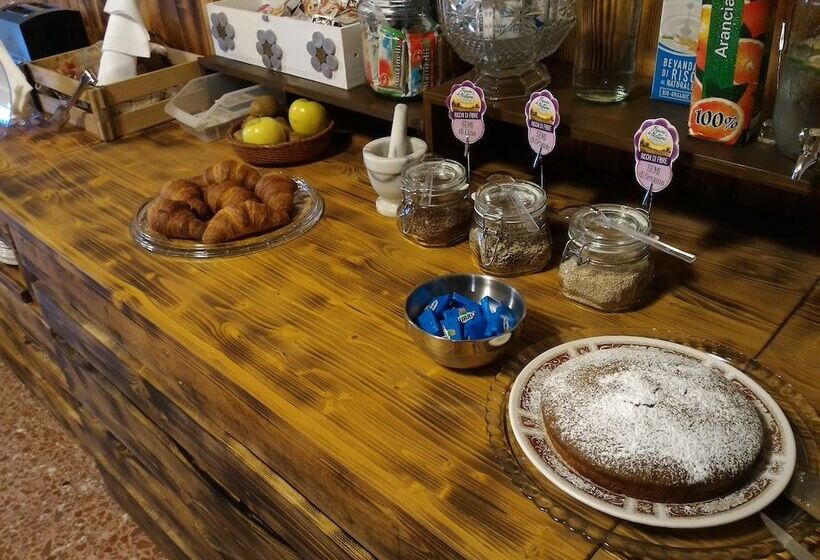 Отель Edelweiss