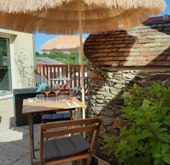 فندق L'auberge Du Tire Bouchon