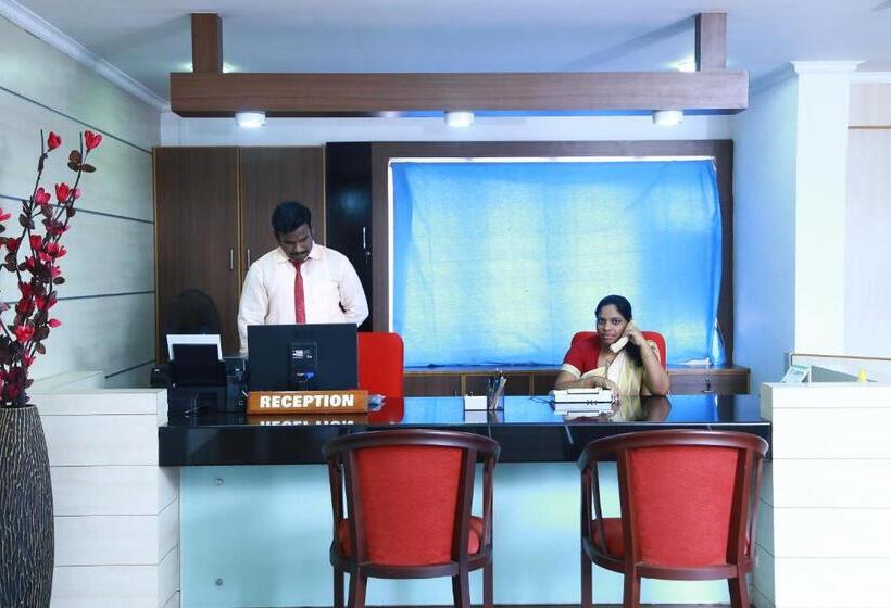 ホテル Orison Residency