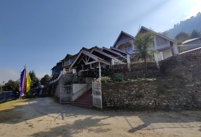 호텔 Pemaling Lords Inn Dirang