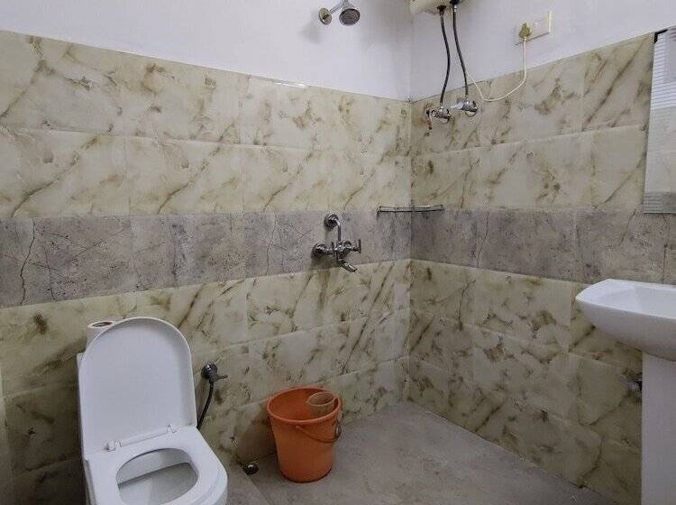 فندق Pemaling Lords Inn Dirang