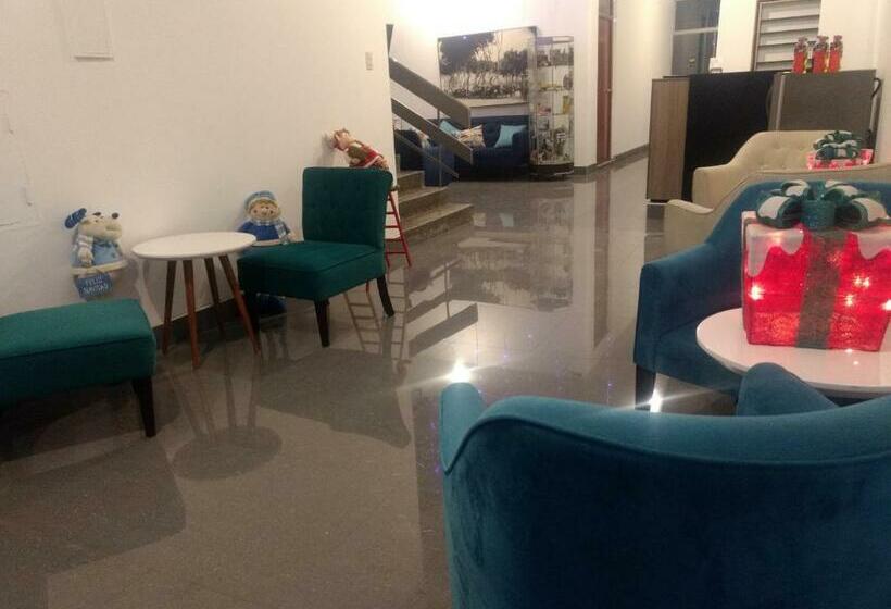 فندق Regency Plaza