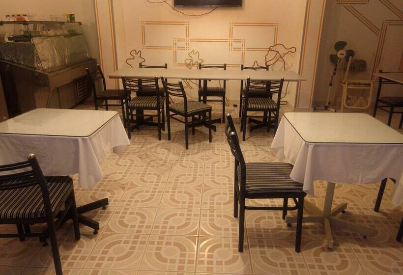 فندق Regency Plaza