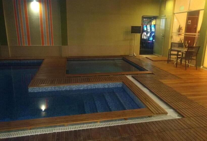 فندق Regency Plaza