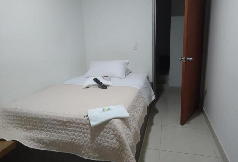 Отель Servituristicos La Esmeralda