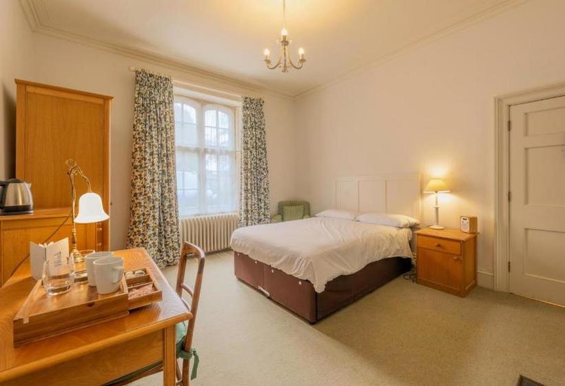 فندق West Dean College