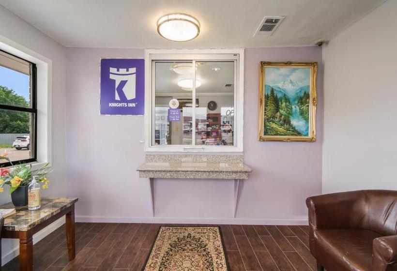 فندق على الطريق Knights Inn North Richland Hills