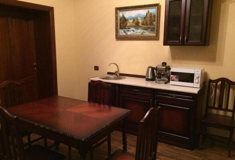 بنسيون Bereg Travel