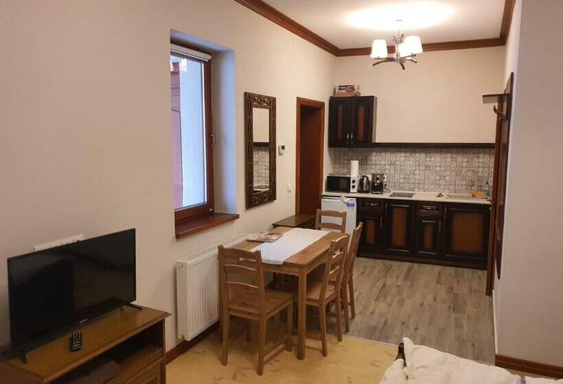 פנסיון Bereg Travel