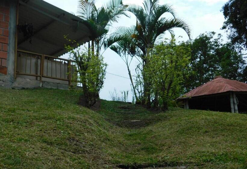 ペンション Casa Campo Alojamiento Campestre Para Descanso En Calarcá Quindío