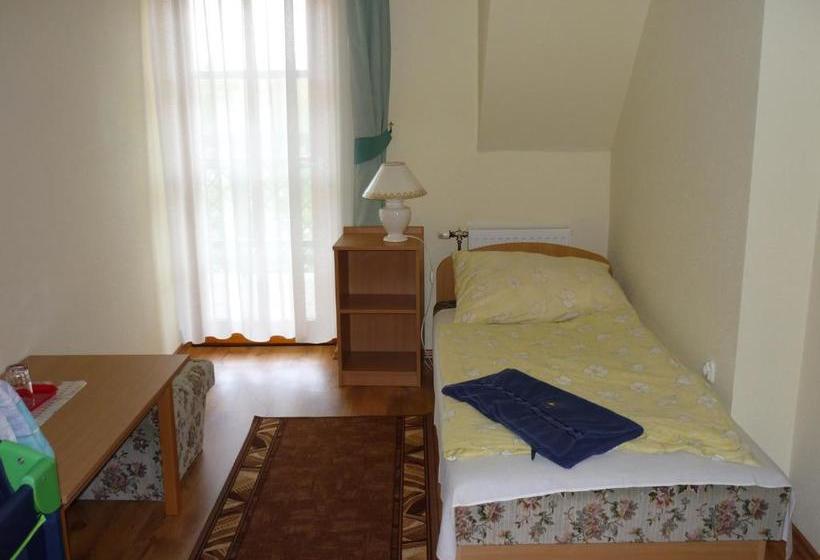 פנסיון ádám Tanya Fogadó