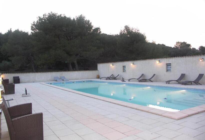 פנסיון Domaine Saint Martin