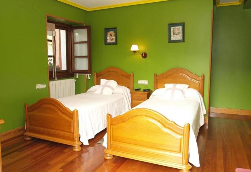 Пансион Hostal Rural Onbordi