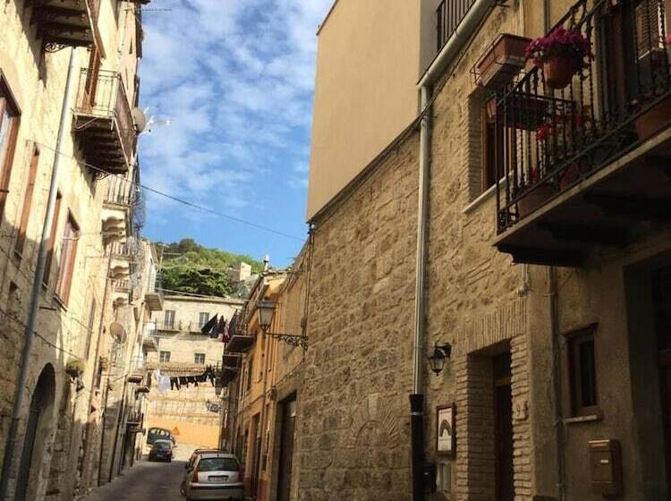 פנסיון I Colori Delle Madonie