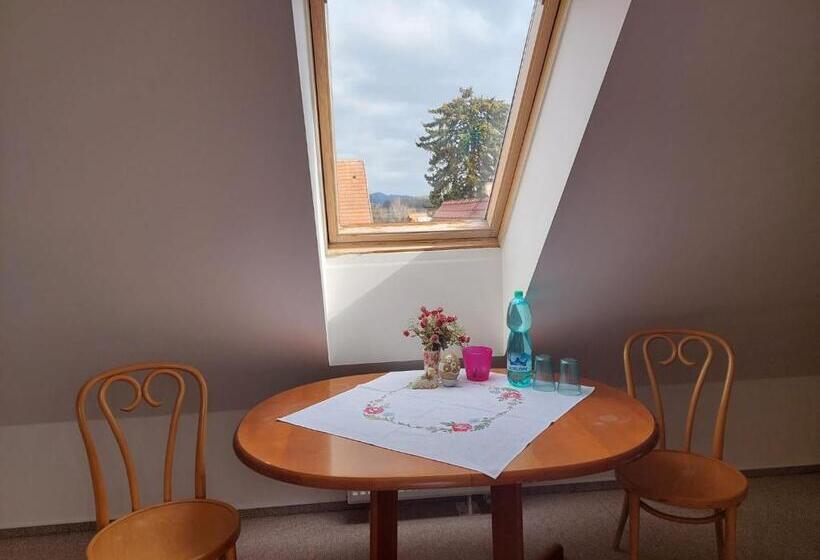 بنسيون Martinkovice 201 Broumov