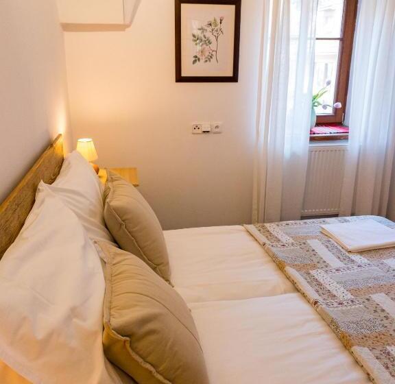 بنسيون Martinkovice 201 Broumov