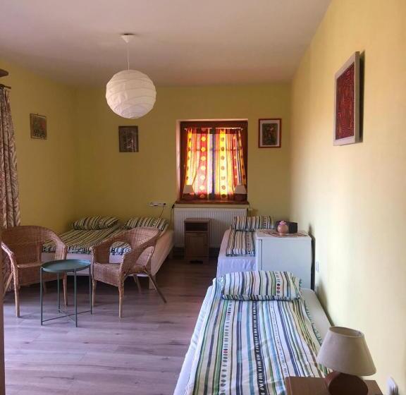 بنسيون Martinkovice 201 Broumov