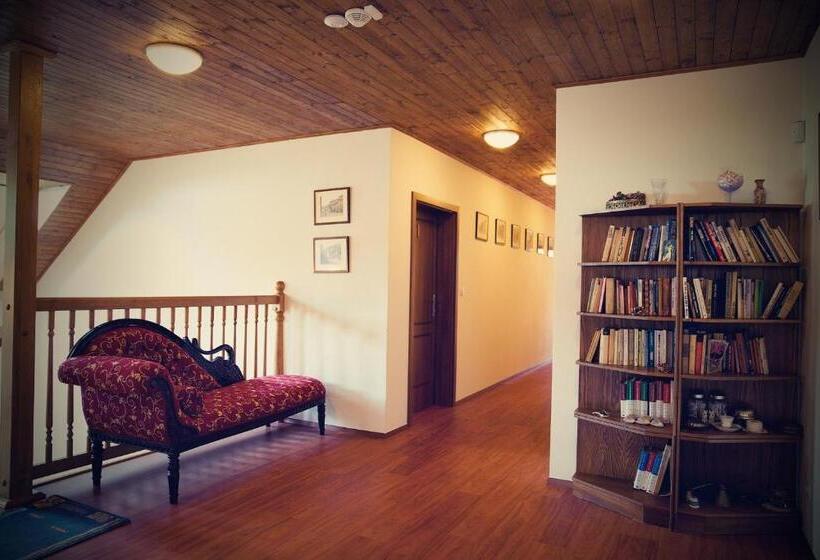 ペンション Penzion šejby