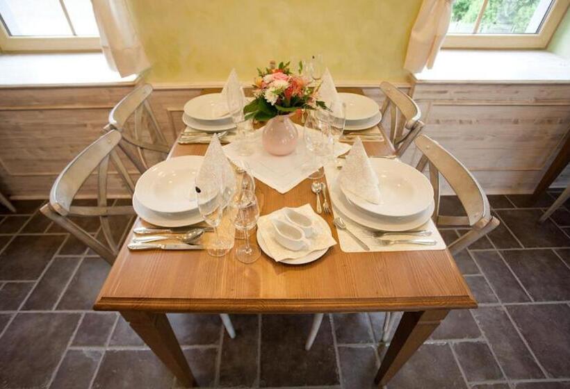 膳宿费 Penzion Pod Hůrkou