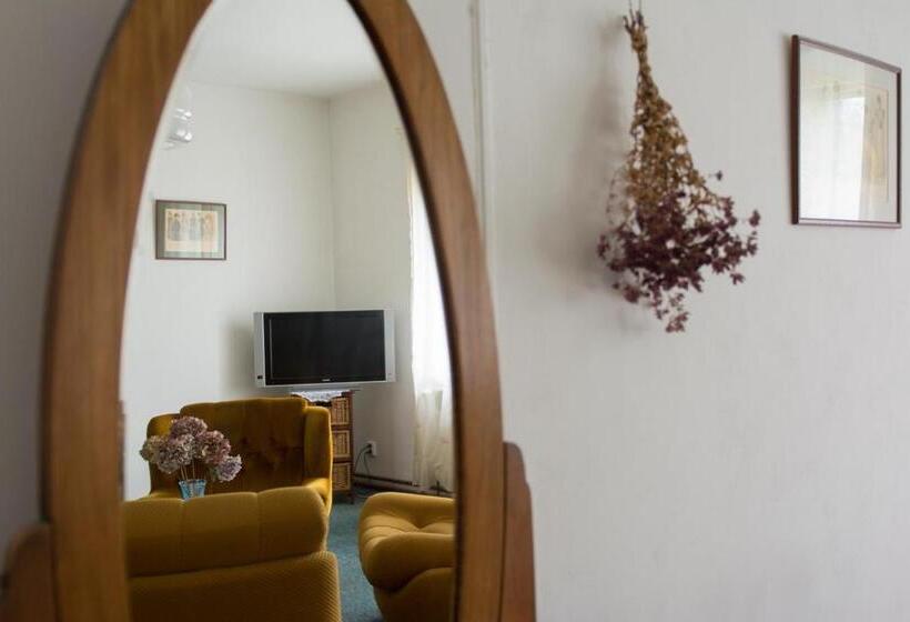 بنسيون Penzion Signum Laudis