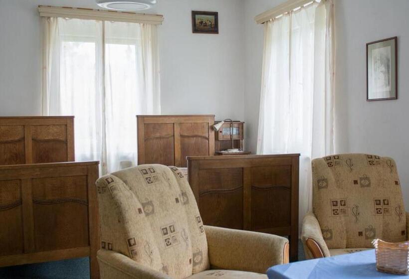 بنسيون Penzion Signum Laudis