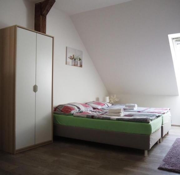 بنسيون Penzion Zelený Háj