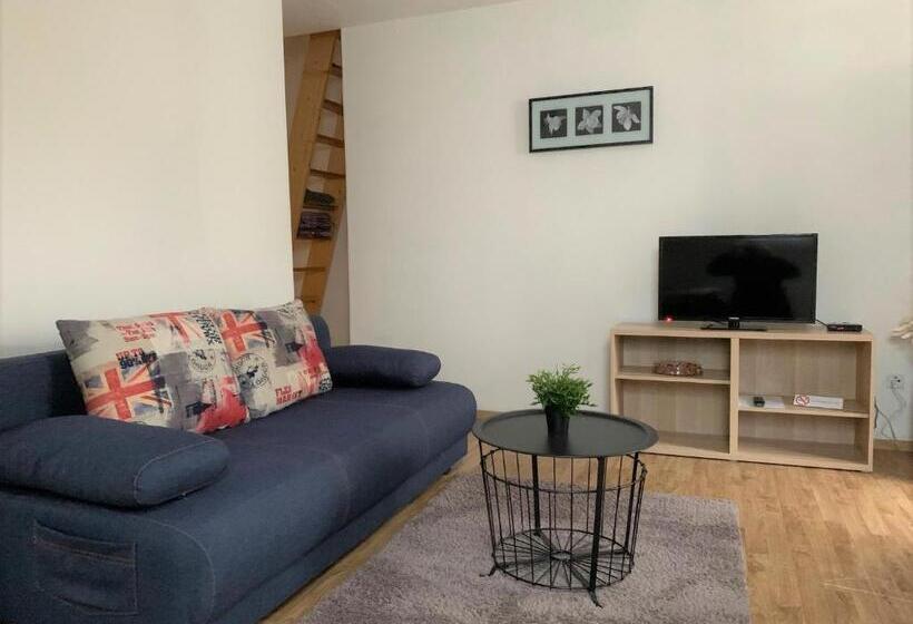 بنسيون Penzion Zelený Háj