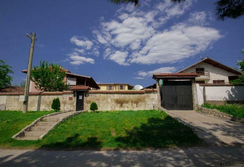 פנסיון къщи за гости Valdes