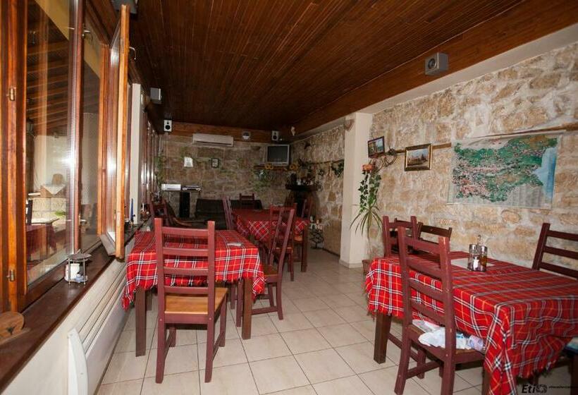 פנסיון къщи за гости Valdes